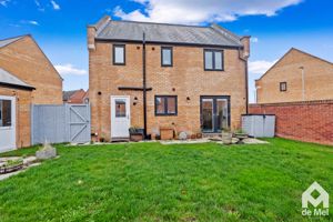 Photo 11- click for photo gallery